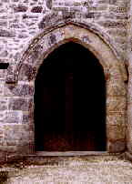 Lannouée : porte de la chapelle