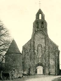 Arville : façade ouest de l'église