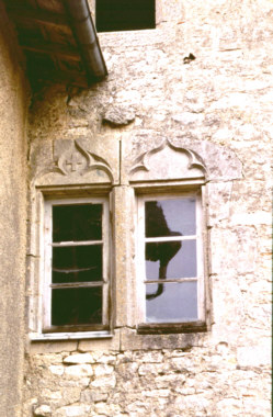Marbotte : fenêtre à meneaux