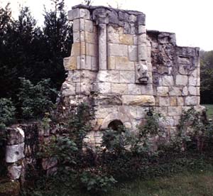 Epinat : ruines de la chapelle